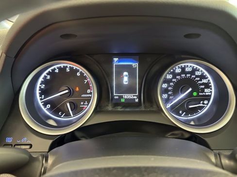 Certified 2024 Toyota Camry LE FWD image 19