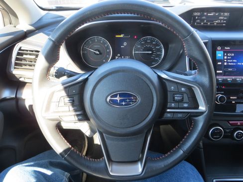 Used 2022 Subaru Crosstrek 2.5i Limited w/ Moonroof Package 1 image 15