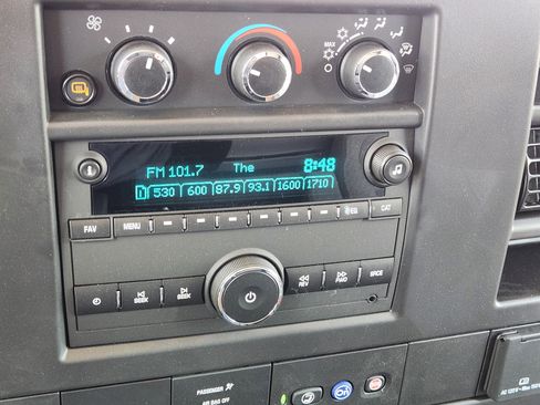 New 2025 GMC Savana 2500 Extended w/ Driver Convenience Package image 15