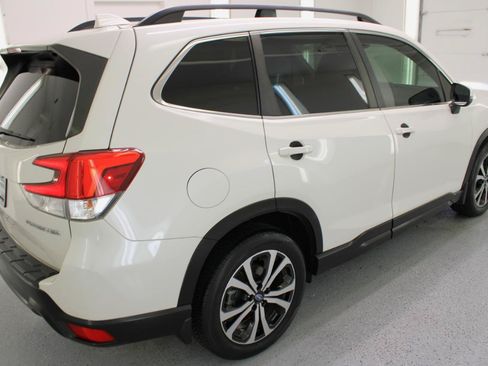 Used 2019 Subaru Forester Limited AWD/4WD image 10