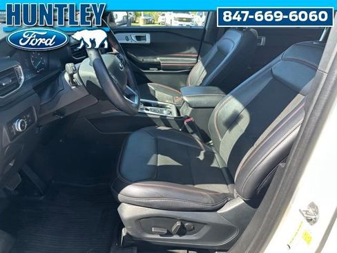 Used 2023 Ford Explorer ST-Line w/ Class IV Trailer Tow Package AWD/4WD image 18