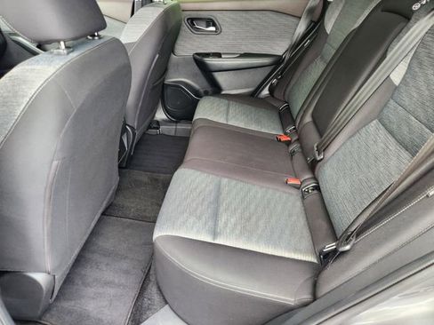 Used 2023 Nissan Rogue SV FWD image 24