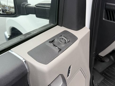 Certified 2018 Ford F250 XLT image 15