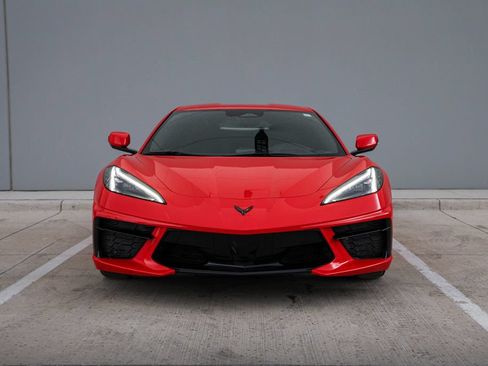 Used 2024 Chevrolet Corvette Stingray Coupe w/ 1LT RWD image 3