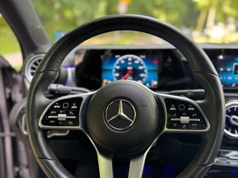 Used 2019 Mercedes-Benz A 220 image 11