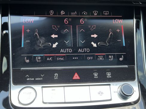 Used 2020 Audi Q7 3.0T Prestige w/ Prestige Package AWD/4WD image 29