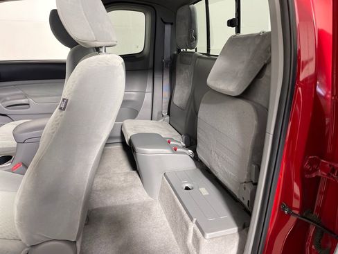 Used 2010 Toyota Tacoma 2WD Access Cab image 13