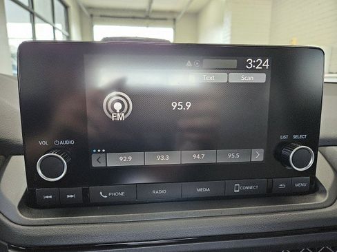 Used 2024 Honda Accord EX image 24