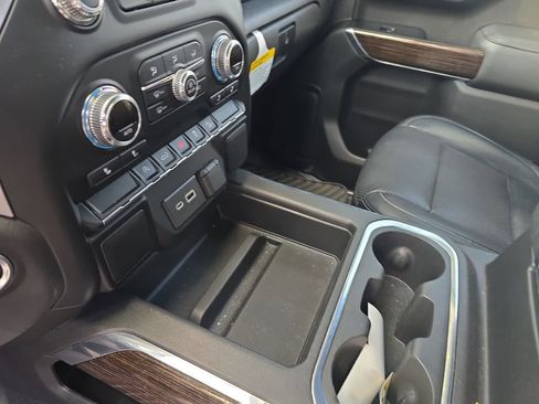 Used 2021 GMC Sierra 1500 Elevation w/ X31 Off-Road Package image 25