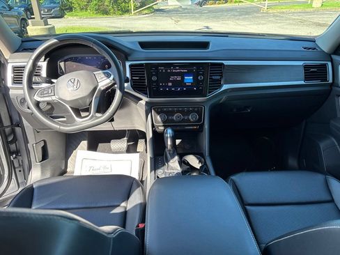 Used 2022 Volkswagen Atlas SE w/ Panoramic Sunroof Package AWD/4WD image 25