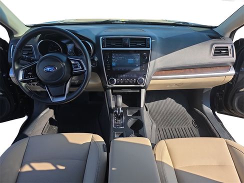 Used 2018 Subaru Outback 2.5i Limited image 9