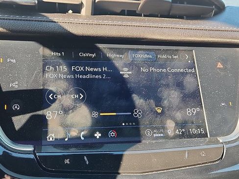 Used 2022 Cadillac XT6 Sport w/ Technology Package image 31