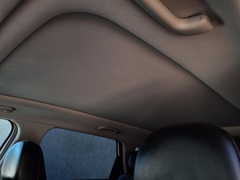Used 2022 Kia Sorento S w/ Panoramic Sunroof Package FWD image 18