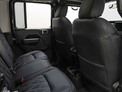 Used 2023 Jeep Wrangler Unlimited Rubicon w/ Safety Group image 29