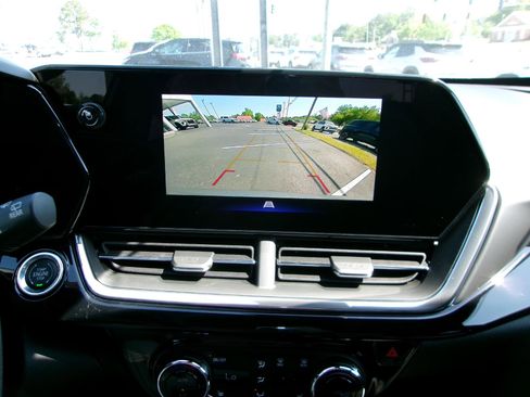 New 2026 Chevrolet Trax RS w/ Sunroof Package FWD image 21