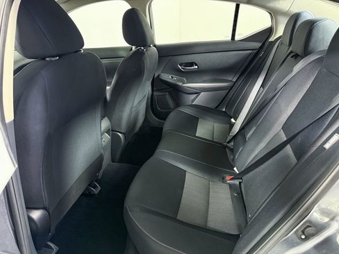 Used 2020 Nissan Sentra SV image 29