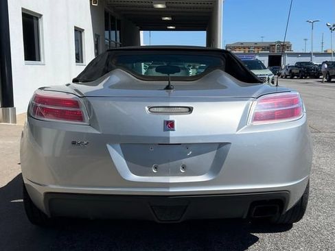 Used 2008 Saturn Sky w/ Premium Trim Package RWD image 5