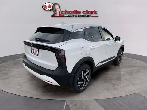 Used 2026 Nissan Kicks SV FWD image 5