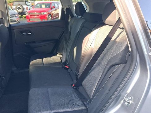 Used 2021 Nissan Rogue SV FWD image 17