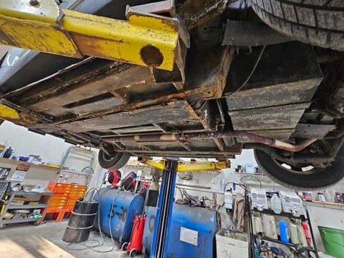 Used 2010 Honda Element EX image 30