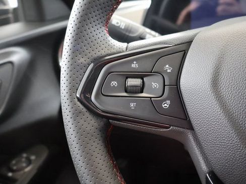 New 2026 Chevrolet Trax RS w/ Driver Confidence Package FWD image 17