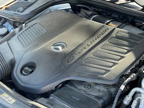 Used 2021 Mercedes-Benz E 450 4MATIC Sedan image 40