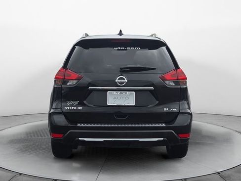 Used 2018 Nissan Rogue SL w/ Premium Package AWD/4WD image 4