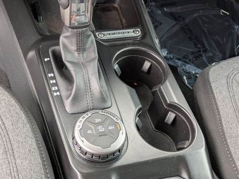 Used 2025 Ford Bronco Big Bend image 17