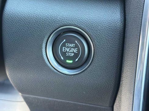 New 2026 GMC Acadia Denali w/ Super Cruise Package image 10