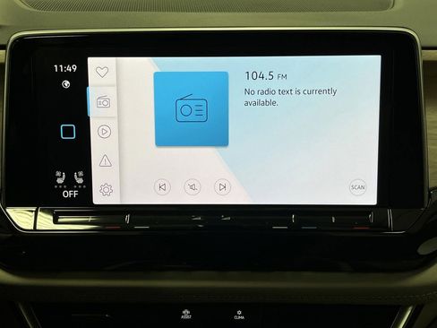 Used 2024 Volkswagen Atlas SE image 18