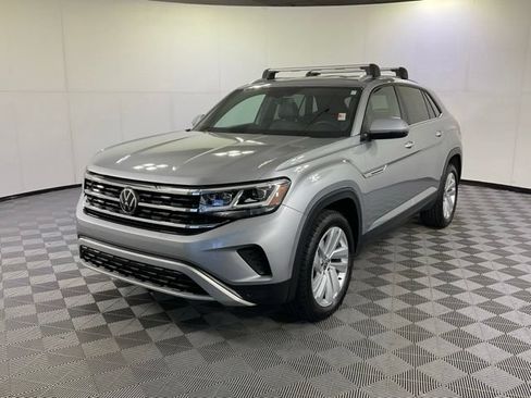 Used 2020 Volkswagen Atlas Cross Sport SE AWD/4WD image 1