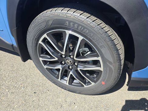 New 2026 Toyota Corolla Cross XLE AWD/4WD image 9