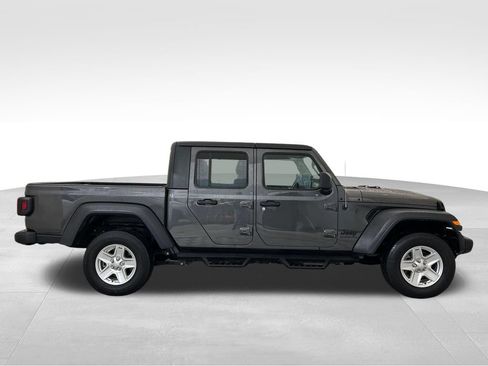 Used 2020 Jeep Gladiator Sport w/ Quick Order Package 24S AWD/4WD image 8