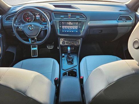 Used 2021 Volkswagen Tiguan SE R-Line image 19
