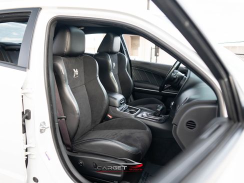 Used 2020 Dodge Charger Scat Pack image 16