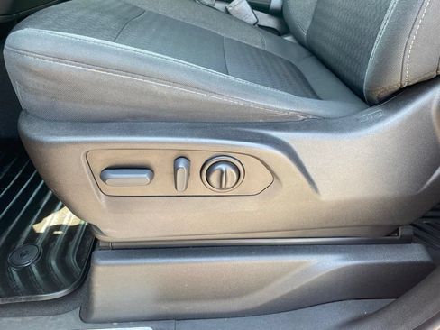 Used 2022 Chevrolet Silverado 2500 LT w/ Convenience Package AWD/4WD image 15
