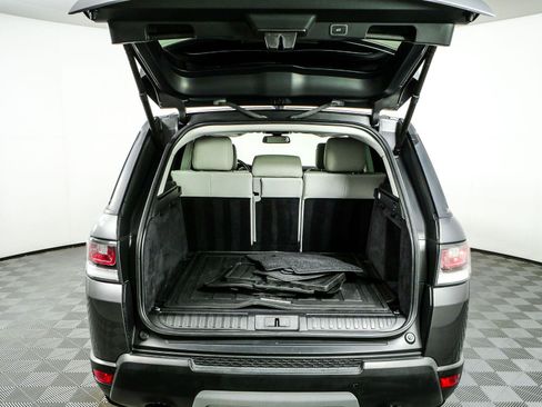 Used 2016 Land Rover Range Rover Sport Supercharged AWD/4WD image 31