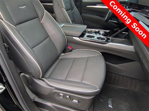 Used 2025 Cadillac Escalade Sport w/ LPO, ONYX Package image 24