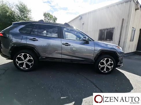 Used 2023 Toyota RAV4 XSE w/ Weather Package AWD/4WD image 4