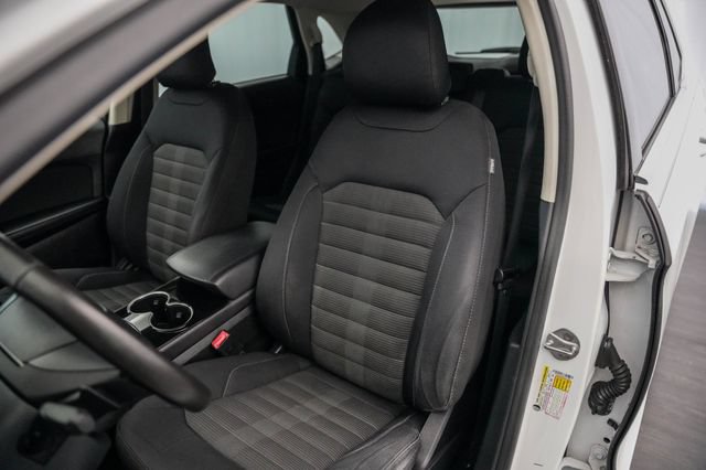 Used 2015 Ford Edge SEL FWD image 19