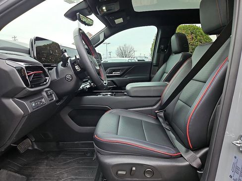 New 2025 Chevrolet Silverado EV RST w/ LPO, Dark Package RST image 10