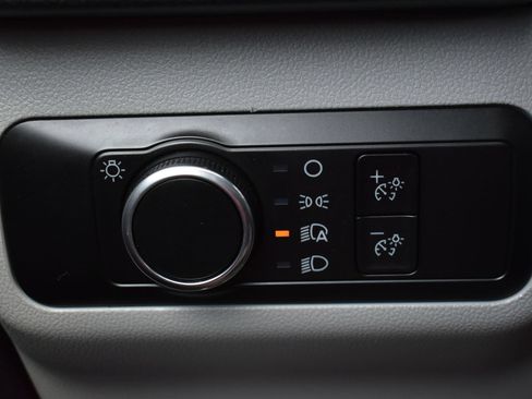 Used 2025 Ford Escape Active FWD image 19