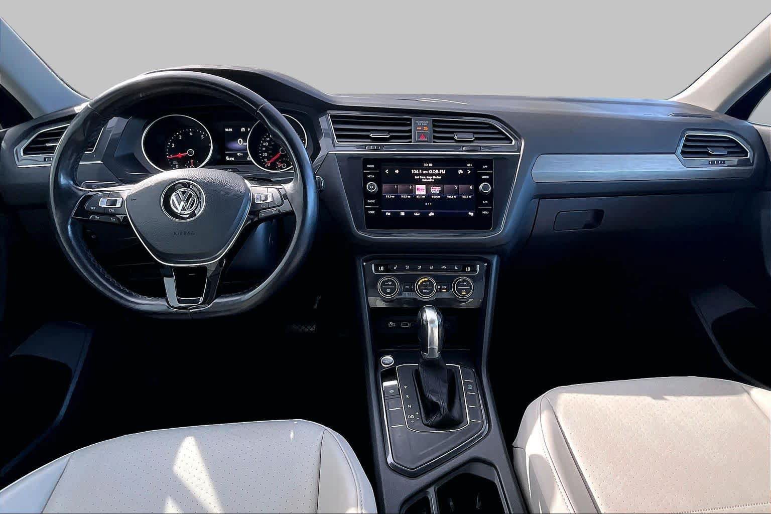 Used 2018 Volkswagen Tiguan SE FWD image 15