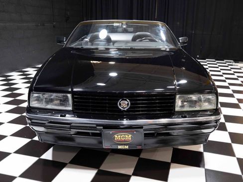 Used 1992 Cadillac Allante FWD image 11