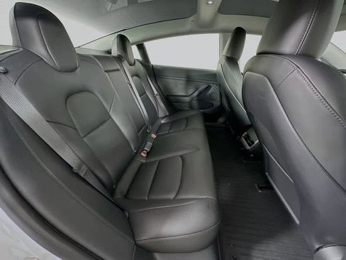 Used 2023 Tesla Model 3 Standard Range RWD image 31