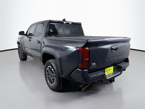 Used 2024 Toyota Tacoma TRD Sport w/ TRD Sport Upgrade Package AWD/4WD image 8