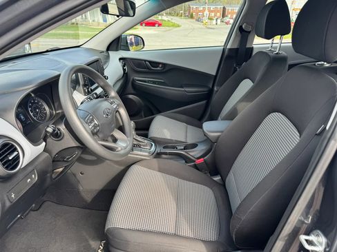 Used 2019 Hyundai Kona SE image 23