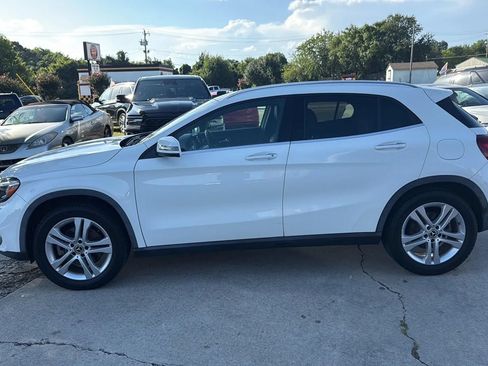 Used 2020 Mercedes-Benz GLA 250 4MATIC image 2