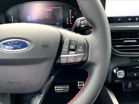 Used 2024 Ford Escape ST-Line w/ Tech Pack #1 image 22