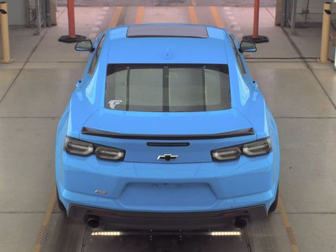 Used 2023 Chevrolet Camaro LT w/ RS Package image 6